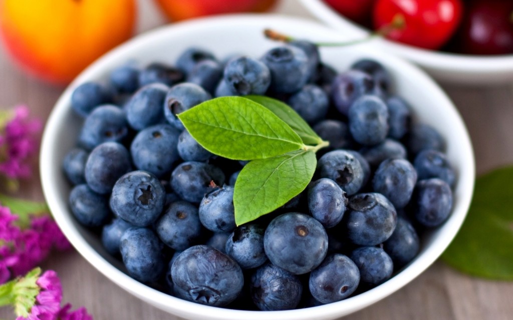 Better health and fewer pounds with blueberries