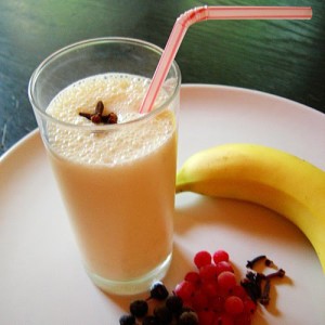 Three Banana Smoothies That Dissolve Fat image-523