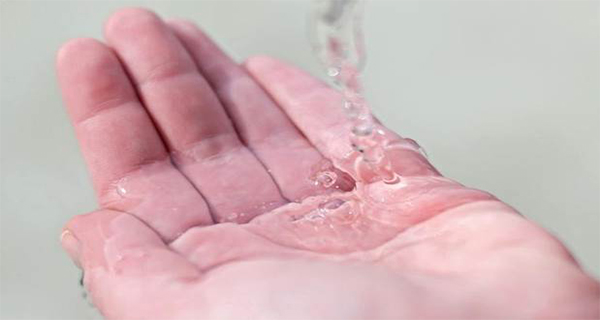 Six Symptoms of Insufficient Intake of Water!