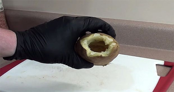He Made A Hole In The Potato, And Then Something Delicious Happened! See What!