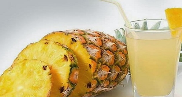 Drink_Pineapple_Water_In_The_Morning