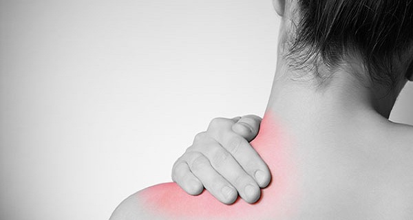 This Simple Trick Will Relieve Your Stiff Neck in Just 60 seconds