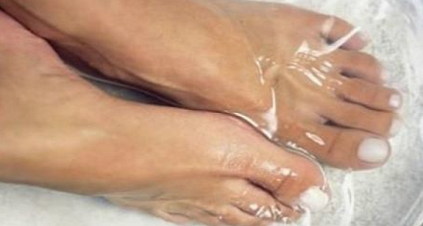 THE-MAGIC-BAKING-SODA-THINGS-YOU-DIDN’T-KNOW-BAKING-SODA-COULD-DO