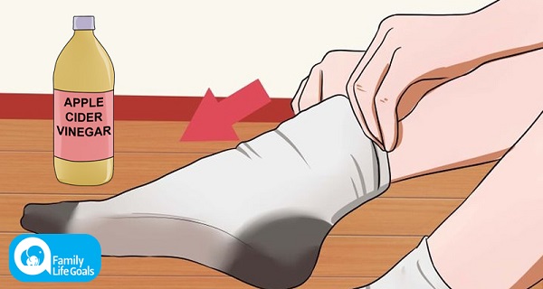 The Sleep-Sock Trick You Can Use To Fall Asleep Faster, Avoid Cracked Heels And Stay Cool