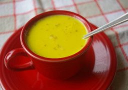 how-to-make-turmeric-tea-thats-both-delicious-and-healthy