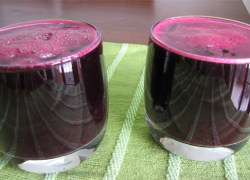 8 Reasons Why You Should Drink Beetroot Juice